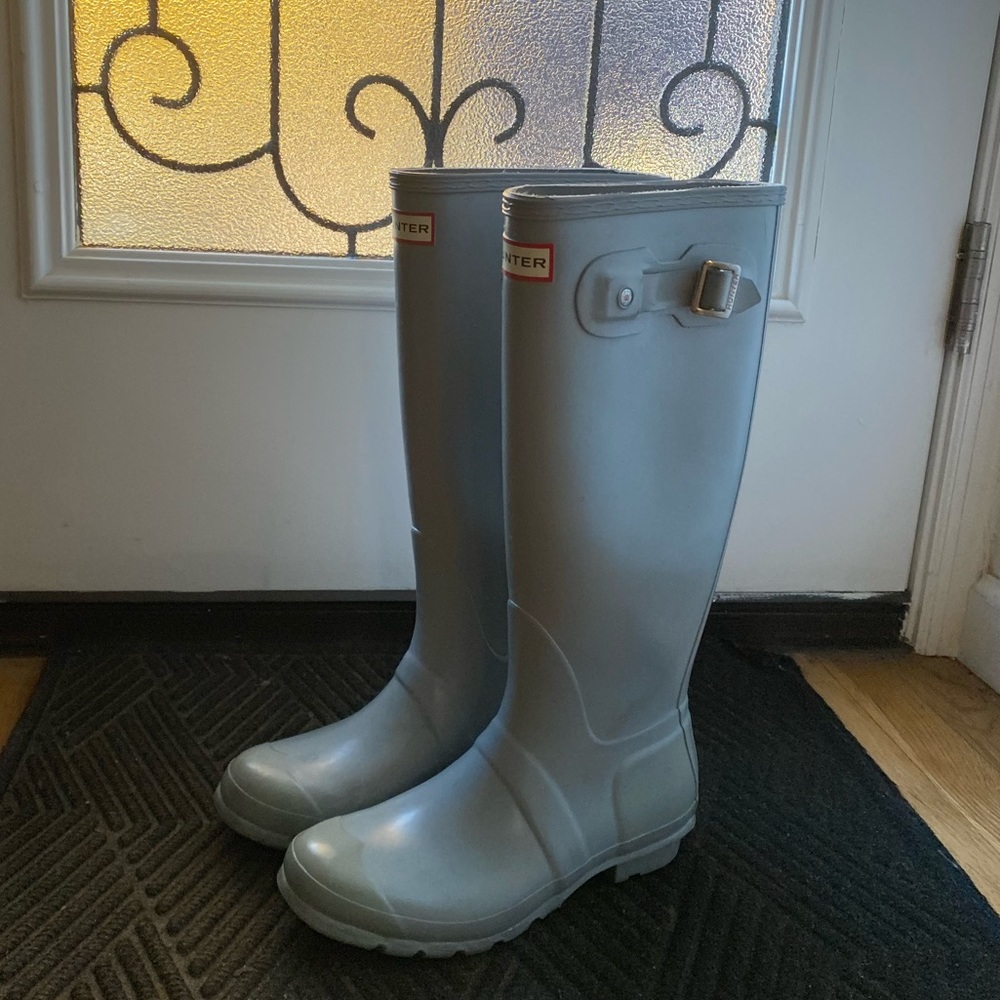 Hunter Original Tall Boots Size 7 Porcelain Blue